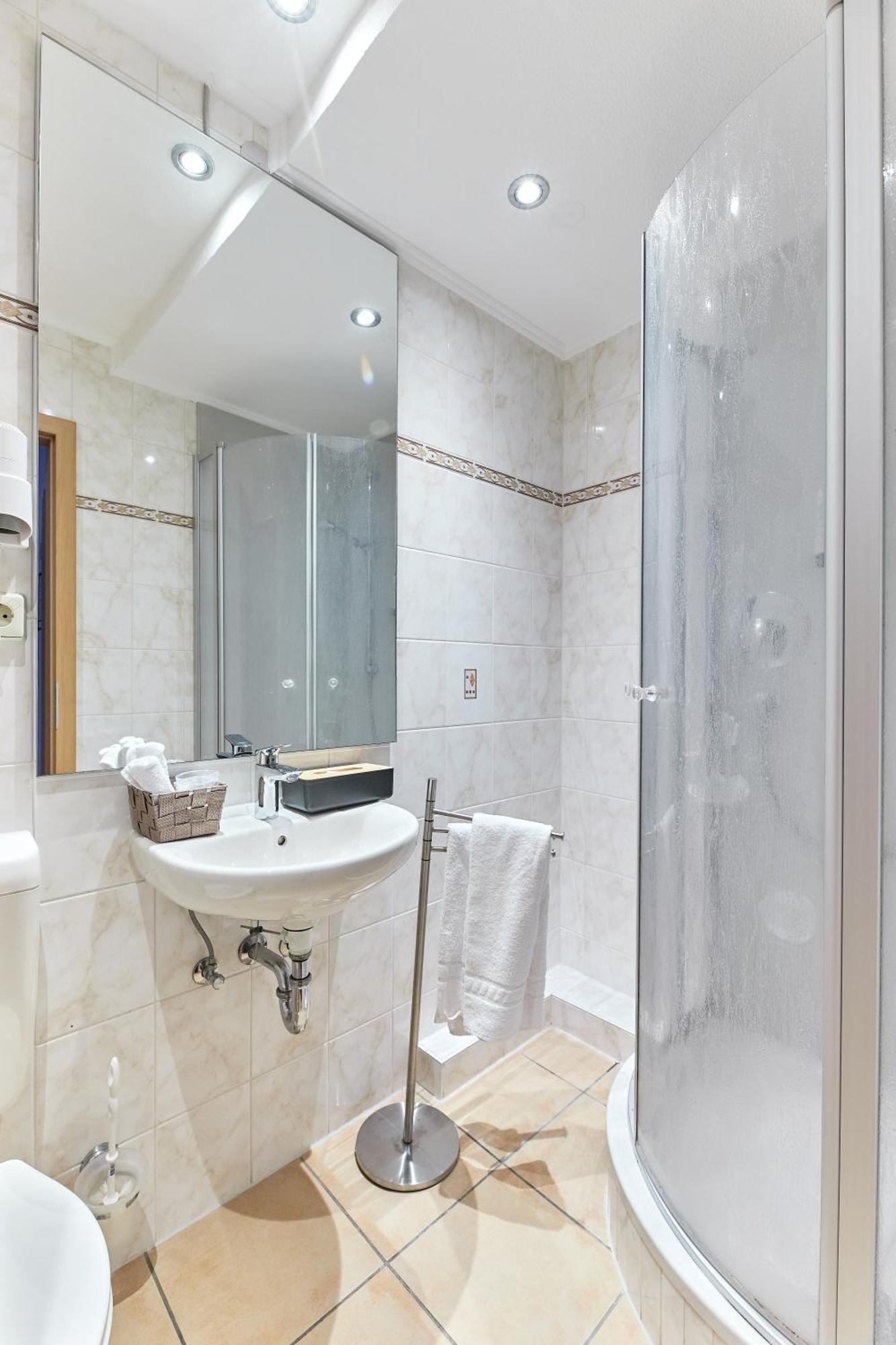 Hotel Weinhof Cochem Bagian luar foto